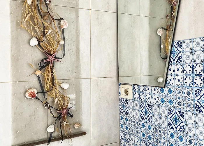 Sunny Central One-bedroom Apartamento Tirana